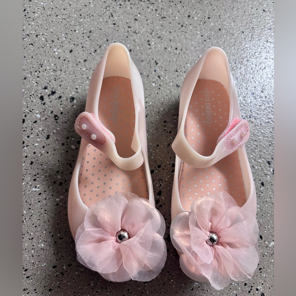 Mini Melissa Light Pink Shoes | size 10